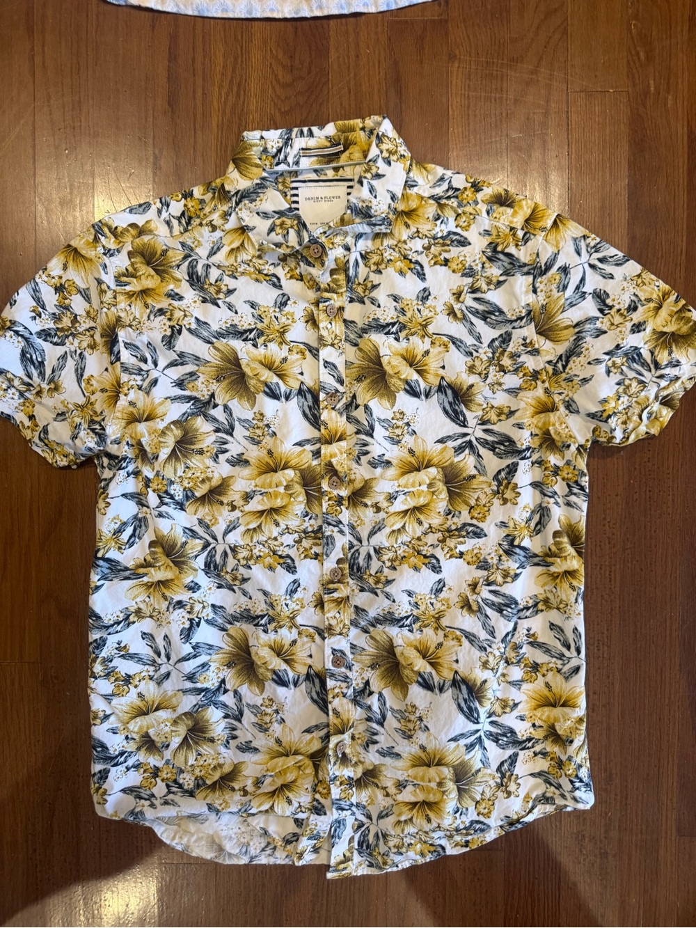 Denim & Flower White Short-Sleeve Button-Down with Yellow Floral Print
